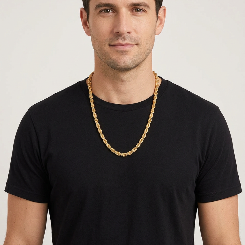 Clean-shaven Model B wearing the gold rope chain