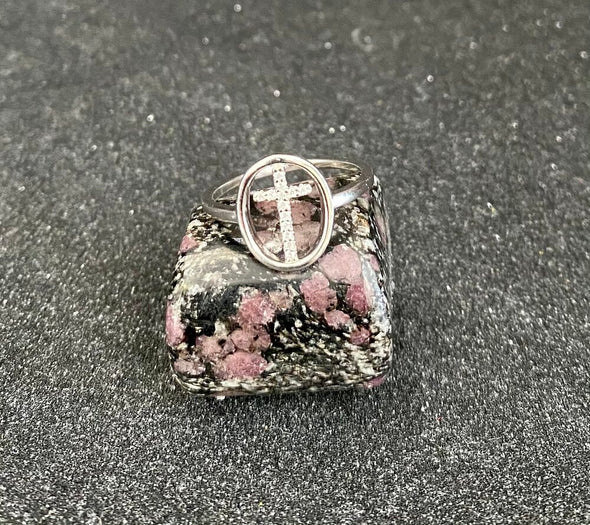 Sterling Silver and Cubic Zirconia Cross Ring ( Size 5-8 )